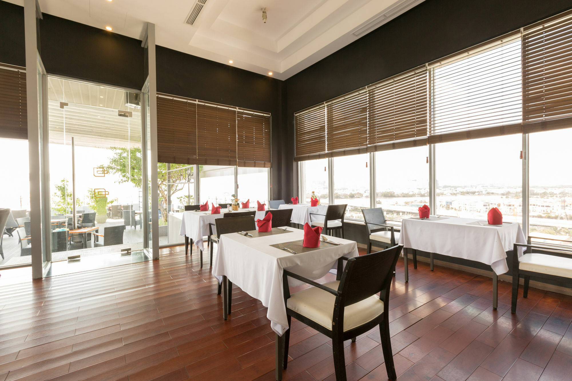 Charm Suite Residence Saigon 호치민 외부 사진