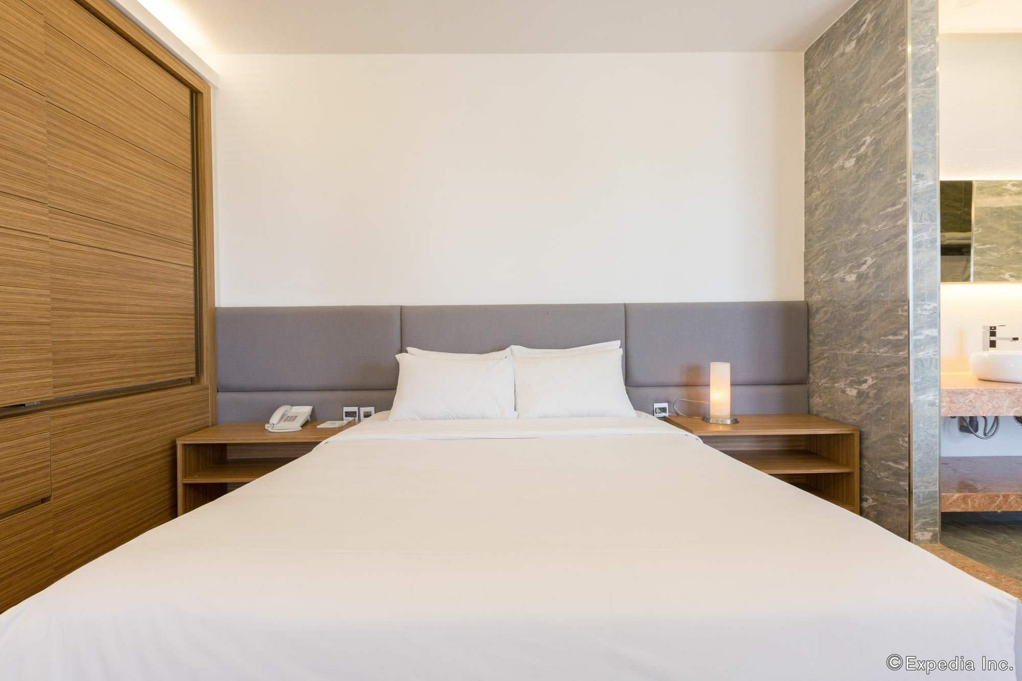 Charm Suite Residence Saigon 호치민 외부 사진