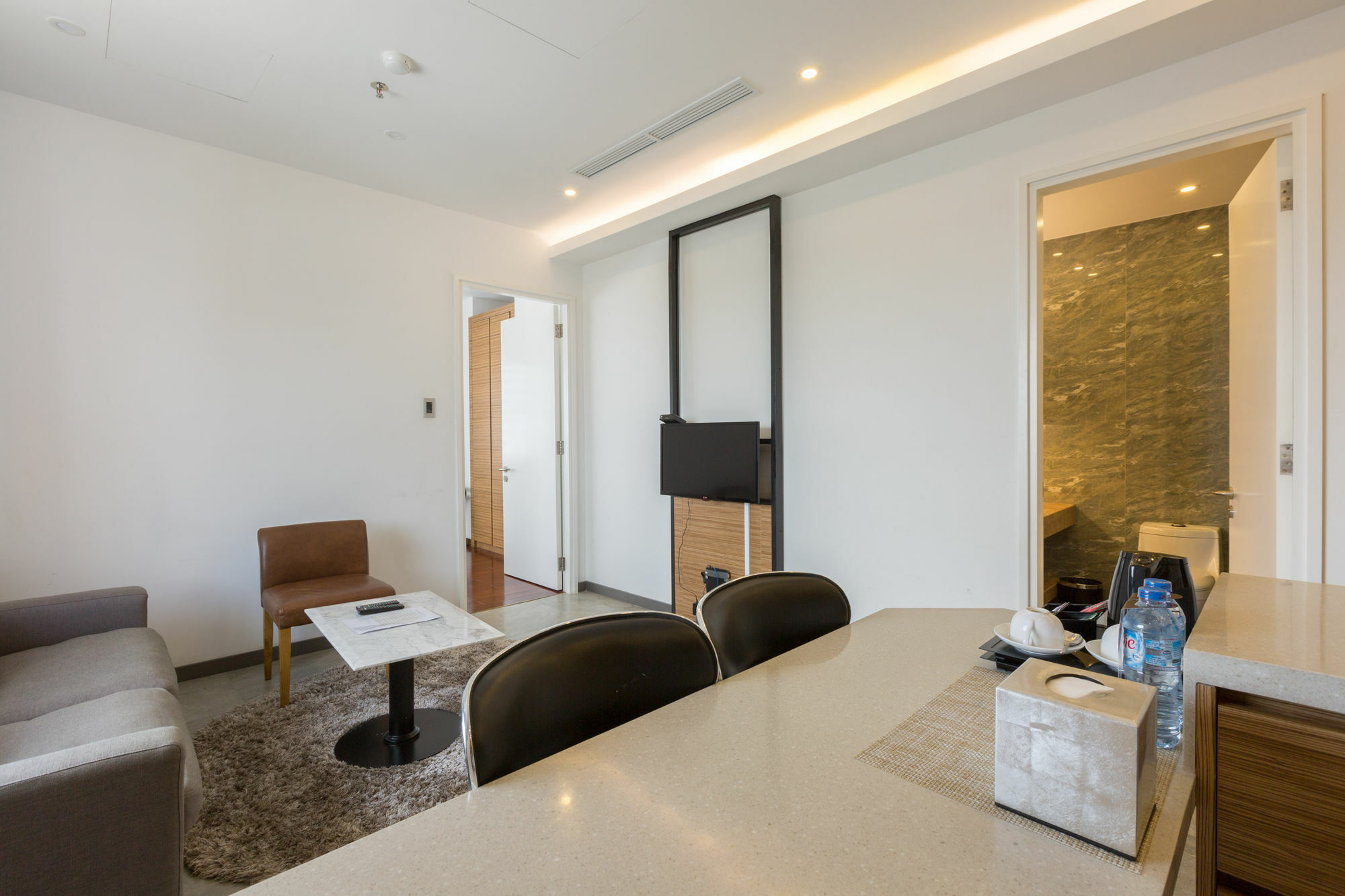Charm Suite Residence Saigon 호치민 외부 사진