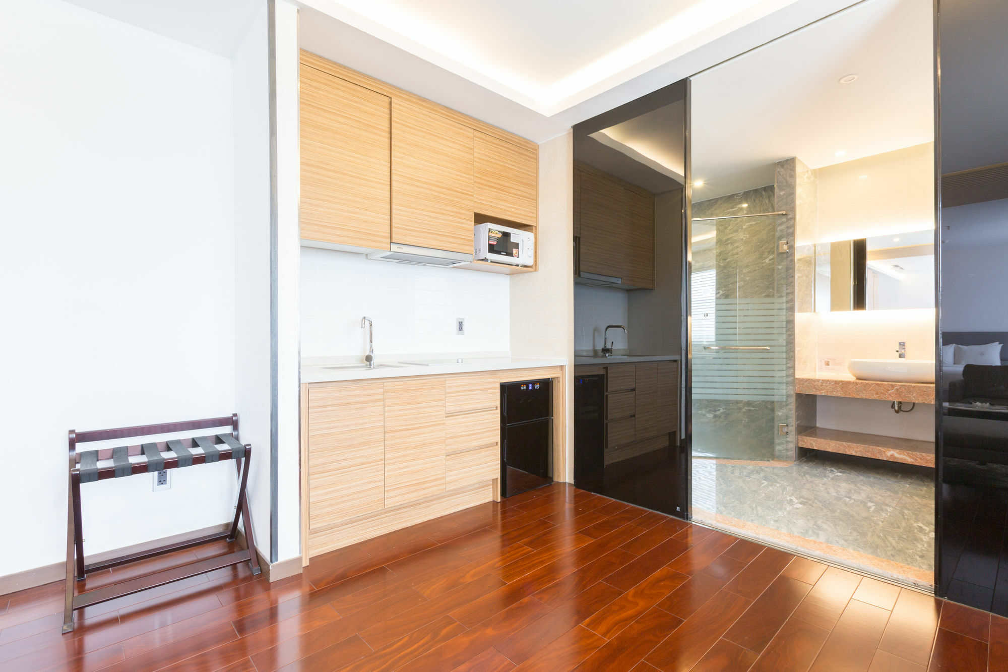 Charm Suite Residence Saigon 호치민 외부 사진